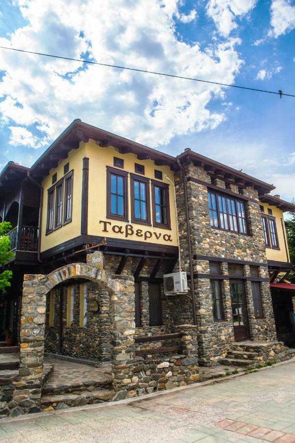 Oikoperiigitis Hotel Lago Kerkíni Esterno foto