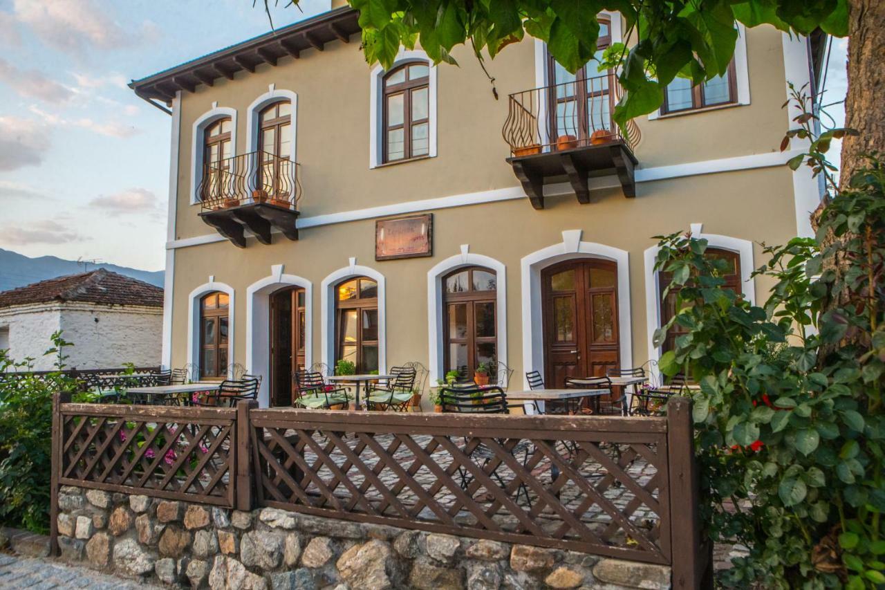 Oikoperiigitis Hotel Lago Kerkíni Esterno foto