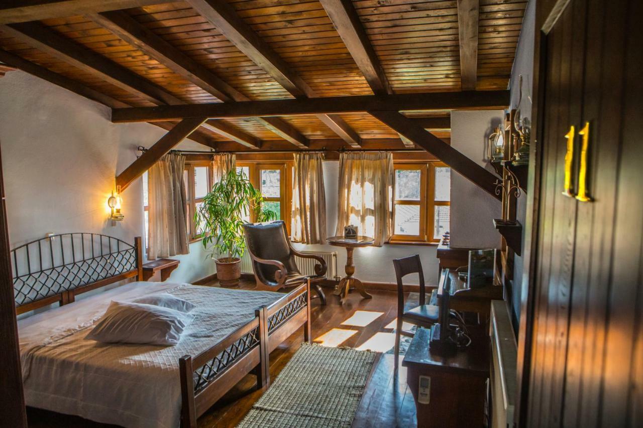 Oikoperiigitis Hotel Lago Kerkíni Esterno foto